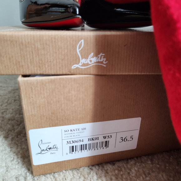 Christian Louboutin So Kate Pumps - Black (36.5) - Picture 3 of 11